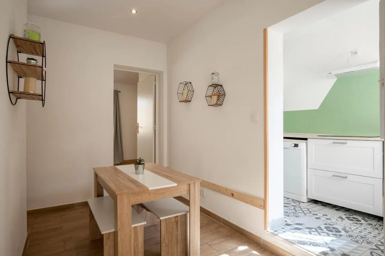 Villa De 200 M2 Avec Piscine Proche Du Centre-Ville Avignon France