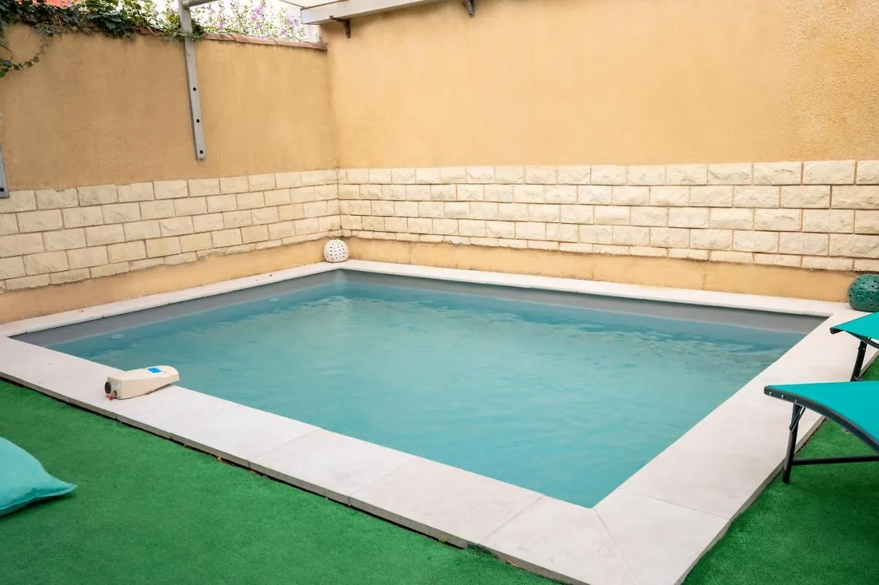 Villa De 200 M2 Avec Piscine Proche Du Centre-Ville Avignon
