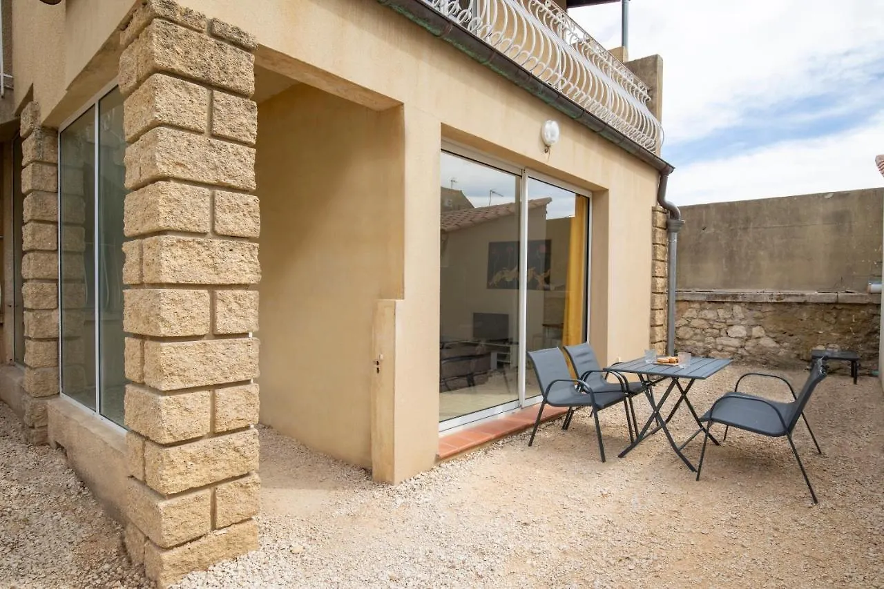 Villa De 200 M2 Avec Piscine Proche Du Centre-Ville Avignon 0*,