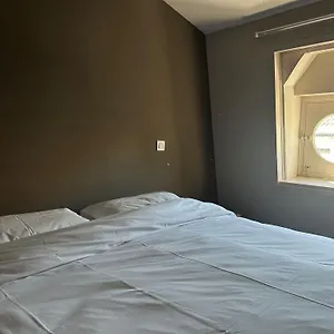 Hi Hotel